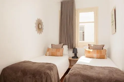 Click&Flat Europa Fira Apartments Hospitalet de Llobregat 0*, L'Hospitalet de Llobregat